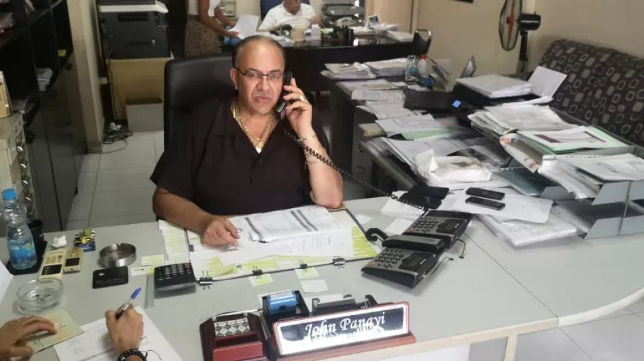 Δουλειά και ΔΡΑΣΗ!