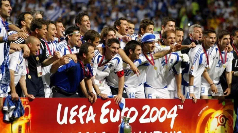 Σούπερ Λίγκα για Euro 2004: «Ευχαριστούμε για όσα μας χαρίσατε!»