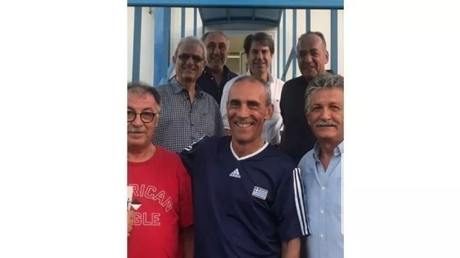 "Καλή ανάρρωση Δημήτρη!"