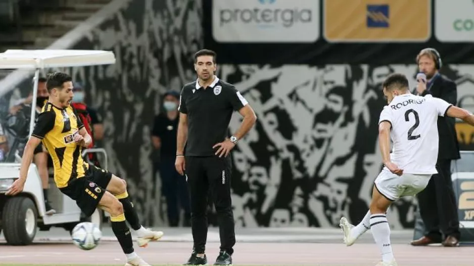 Φερέιρα: «Κρατάμε την τύχη στα χέρια μας» (βίντεο)