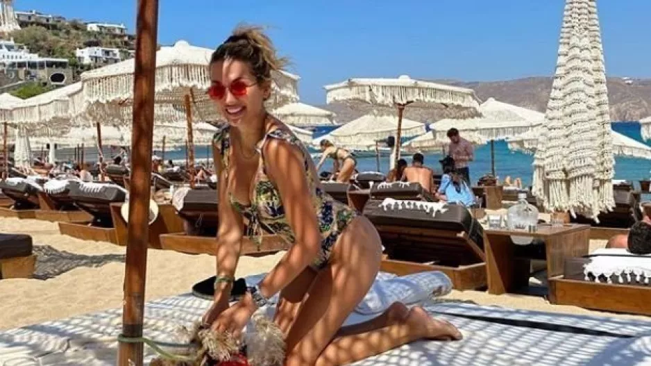 Τρελαίνει...
