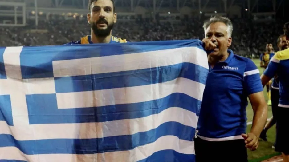 Μερκής με Νότη και "Τα κλεμμένα"