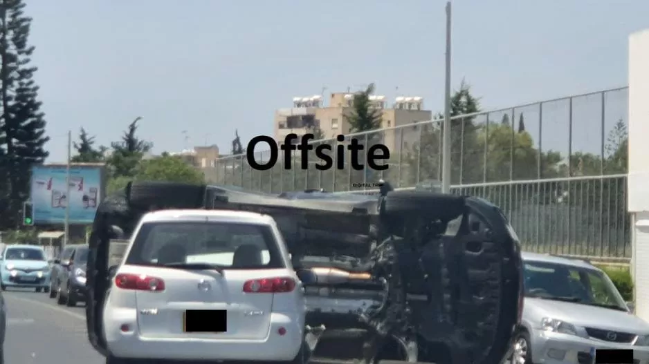 Tροχαίο στη Λεμεσό/Αναποδογύρισε αυτοκίνητο (φώτος)