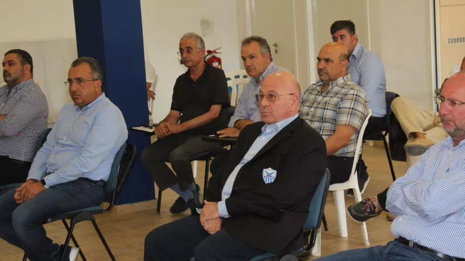 ΕΓΙΝΕ με Πουλλαϊδη 