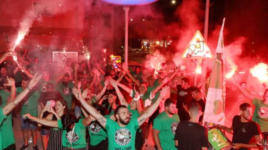 57 ΚΛΙΚΣ απ΄το πάρτι των οργανωμένων/ΟΜΟΝΟΙΑ