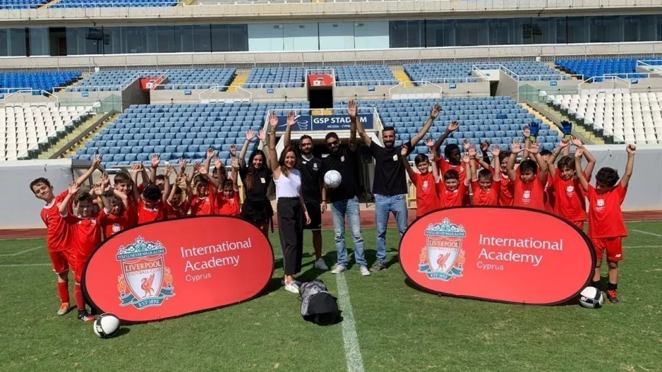 Liverpool/Στηρίζουν το Ίδρυμα «Σοφία για τα παιδιά»