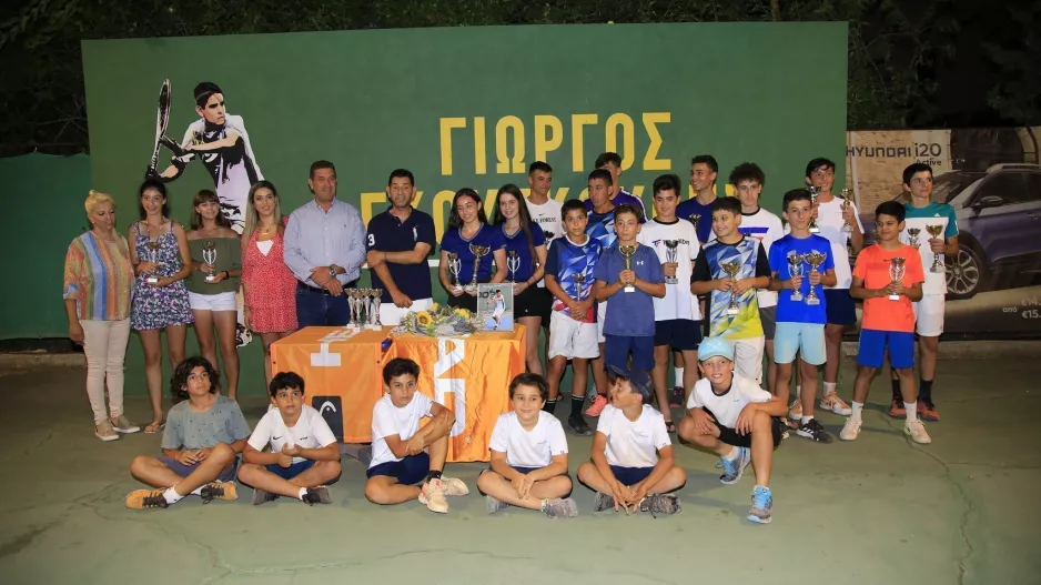 Αυλαία στο Ελαιών «Γιώργος Γκουγκούρης» (Φώτος)