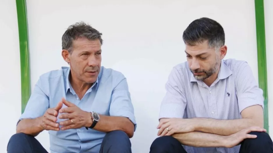 Από ψηλά/Ομόνοια