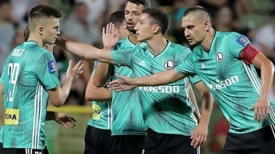(Ενδιαφέρει Ομόνοια) Εξάρα... η Legia