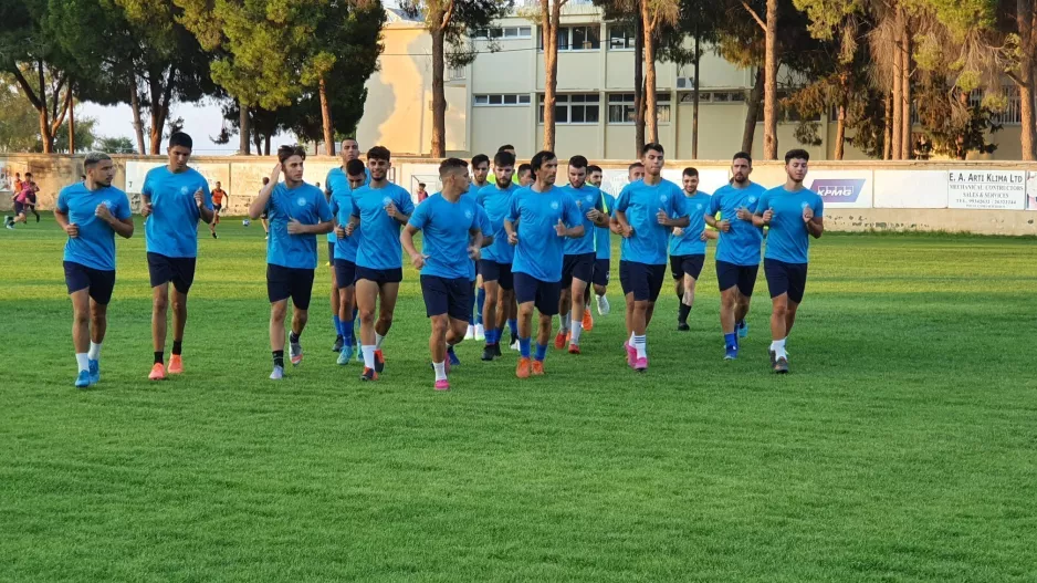 Φωτορεπορτάζ από την επίσημη πρώτη