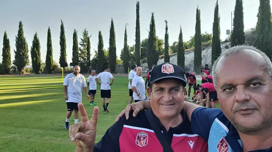 Ευχές σε Καμένο για γρήγορη ανάρρωση 