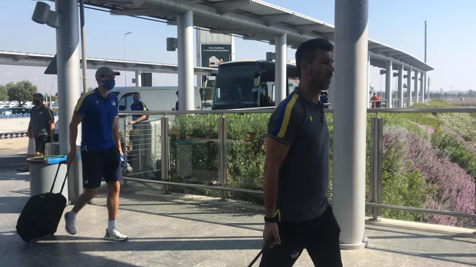 Ουζουνίδης...