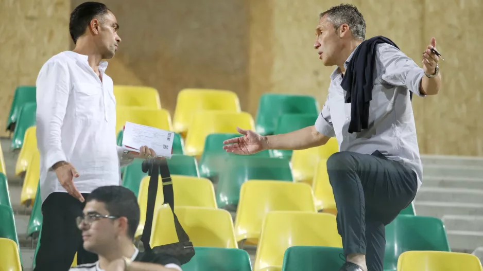 ΑΡΕΝΑ ο κόουτς 