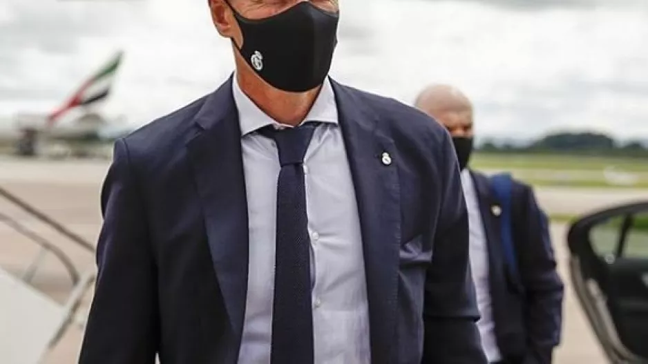 Aνατροπή;