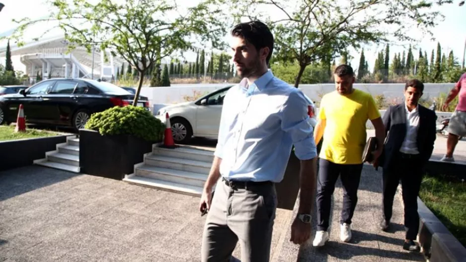 Έτοιμη η φανέλα του Ανσαριφάρντ στην ΑΕΚ (φώτο)