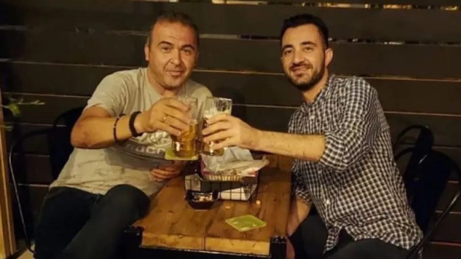 Παγωμένη... με το Δήμαρχο!