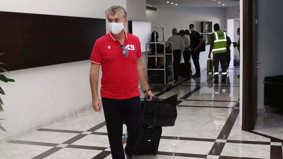 Με το ΚΟΚΚΙΝΟ και το "48"