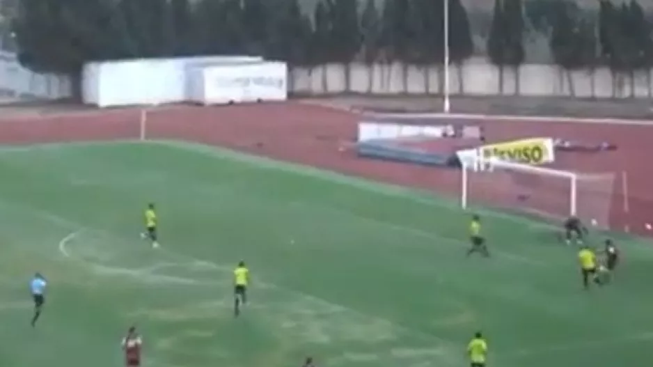 Πόσταρε το γκολ ο… χαρούμενος Ντένινγκ 