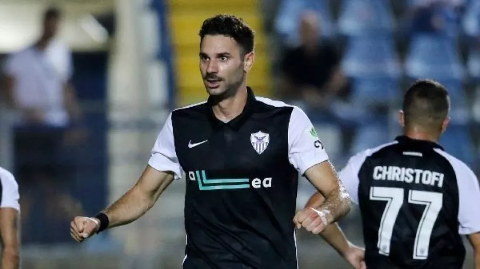 ΜΑΝΙΑΣ για το διπλό