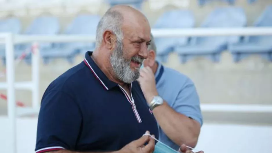 Happy o Πρόεδρος