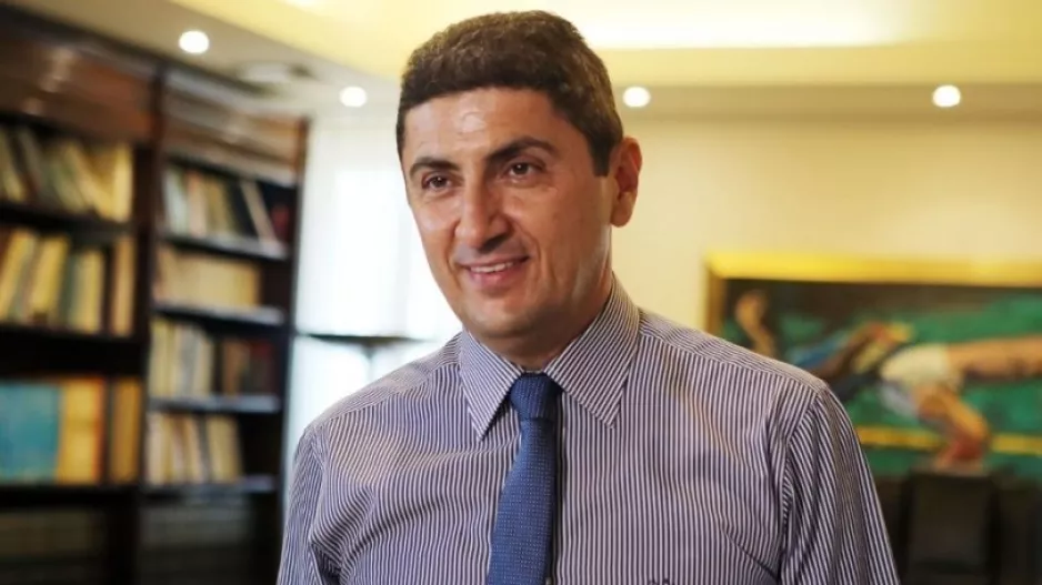 Αυγενάκης: «Αυστηρή τήρηση όλων των κανόνων υγιεινής»