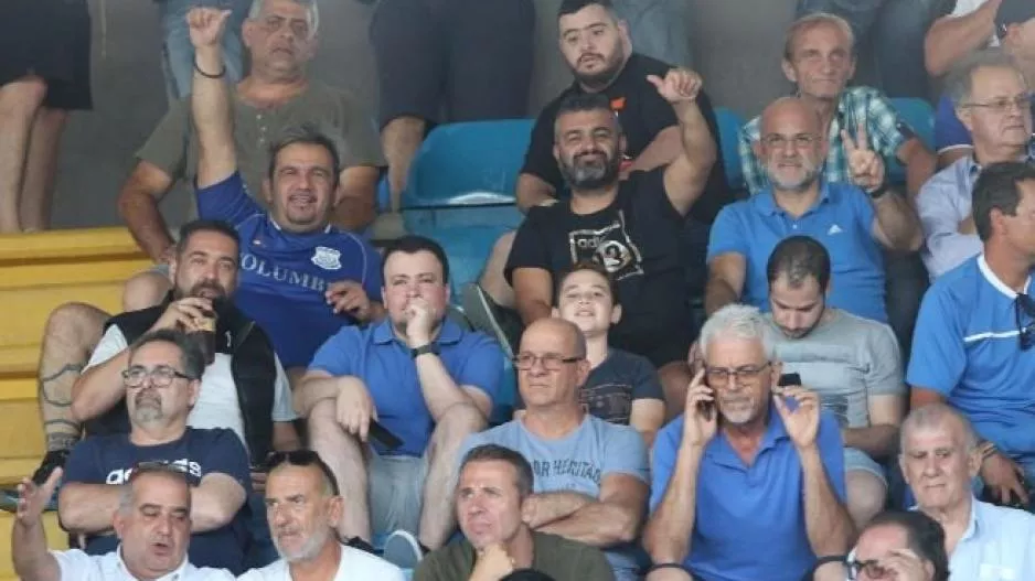 Απόλλων/300 εισιτήρια και μετά... Ανατολική