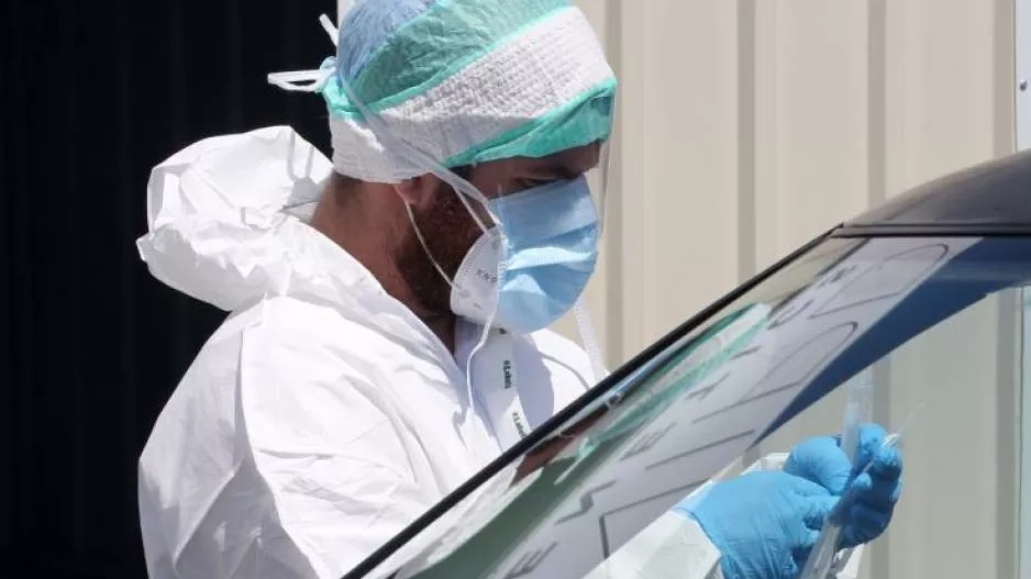 8 από τα 14 κρούσματα από τυχαία δειγματοληψία - Λεπτομέρειες