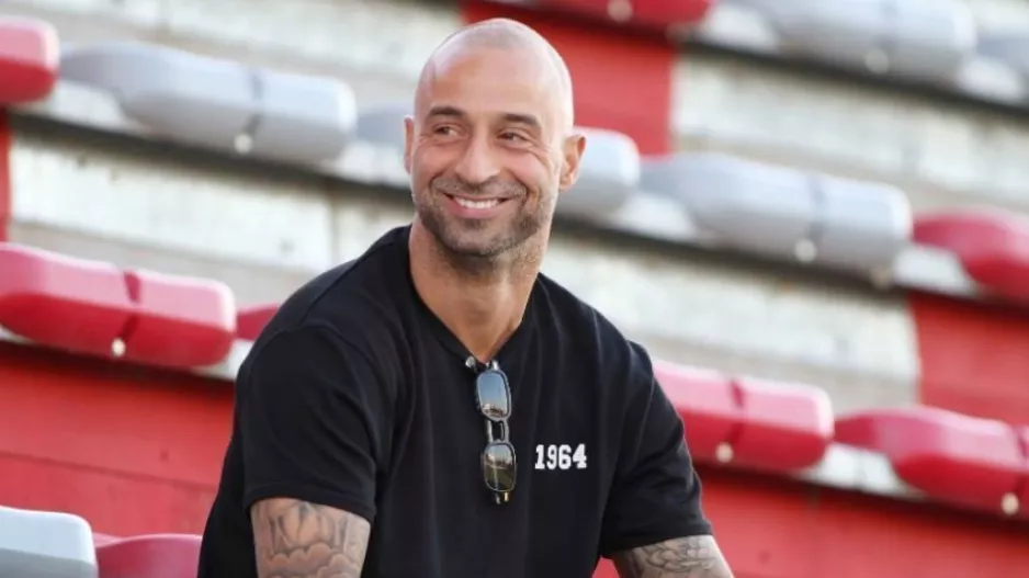 ΦΩΤΗΣ, μπροστά με FC Ararat