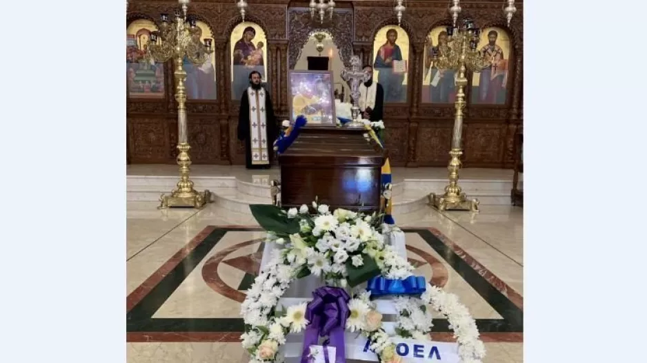 Το ύστατο αντίο στον Αντωνάκη...