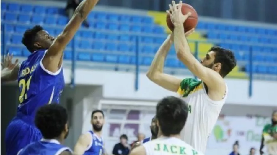 Πετρολίνα ΑΕΚ: ΕΞΕΛΙΞΗ με Κουμή