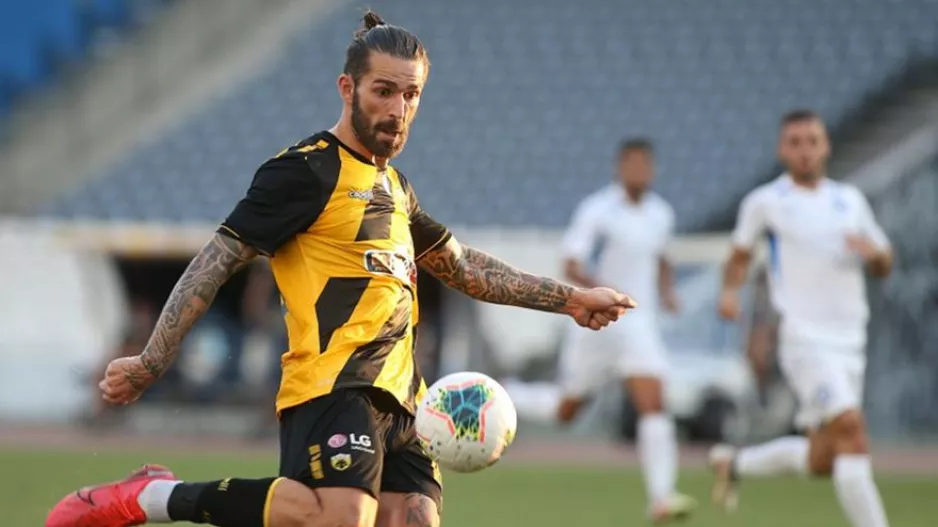Θέλει να «δέσει» άμεσα Λιβάγια η ΑΕΚ