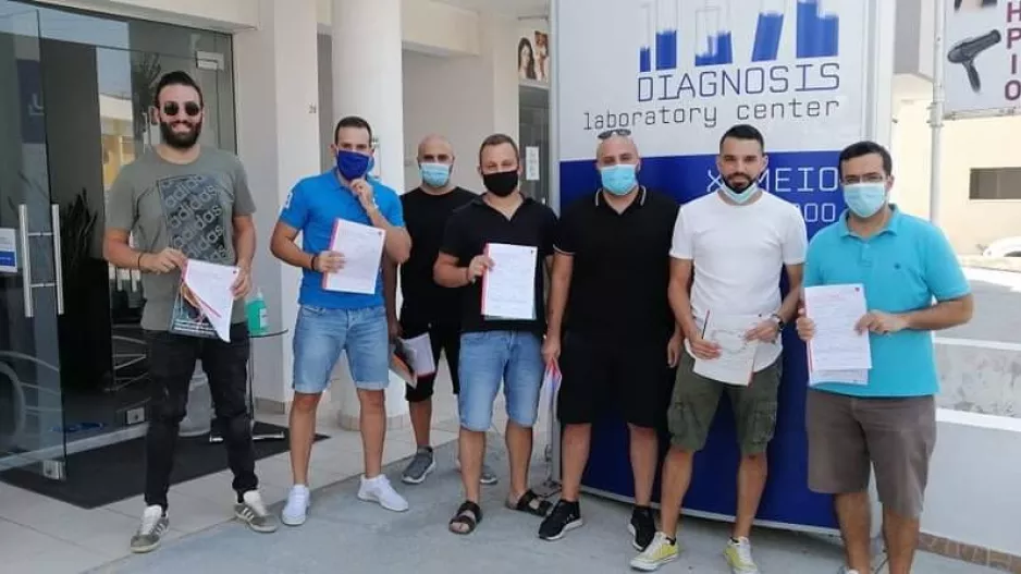 Η ΘΥΡΑ 5 δίπλα στην Νικολέτα