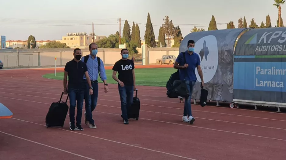 Η άφιξη των διαιτητών