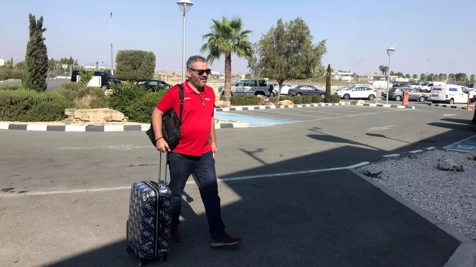 Προς Πειραιά με τα... ΚΟΚΚΙΝΑ
