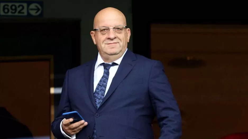 Παρέμβαση Κούμα για ουδέτερη έδρα