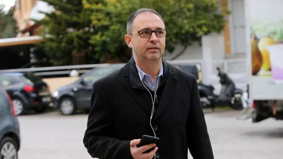 Γαβαλάς: «Τους επιστρέφεται η λάσπη τους κατά Ολυμπιακού και Μαρινάκη»