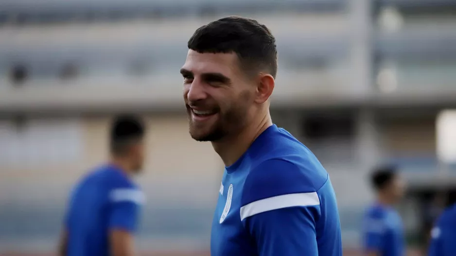 ΑΠΡΟΣΜΕΝΗ κίνηση! (ΑΠΟΕΛ)