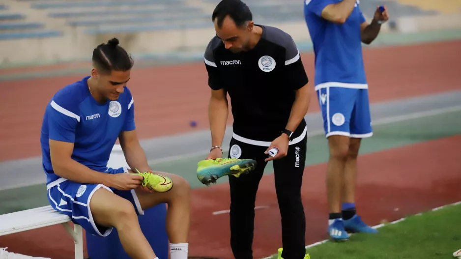 Πιέρος/παπούτσια