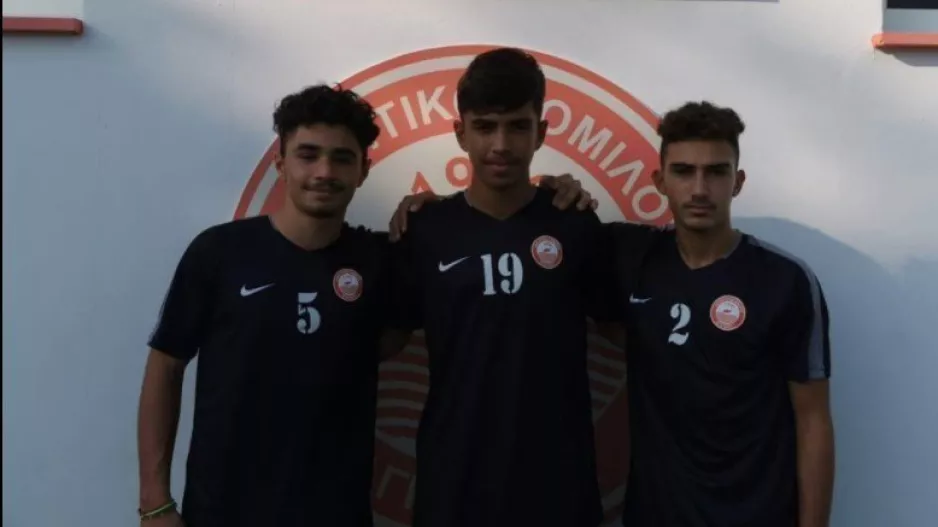 ΤΡΕΙΣ 15άρηδες/ Στην πρώτη ομάδα και λεπτά συμμετοχής! (Φώτος)