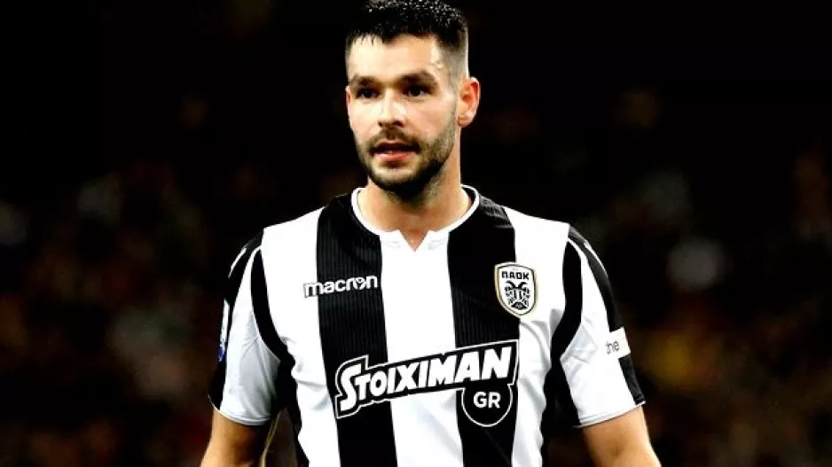 AEK: Αγκαλιάζει τον Σάκχοφ