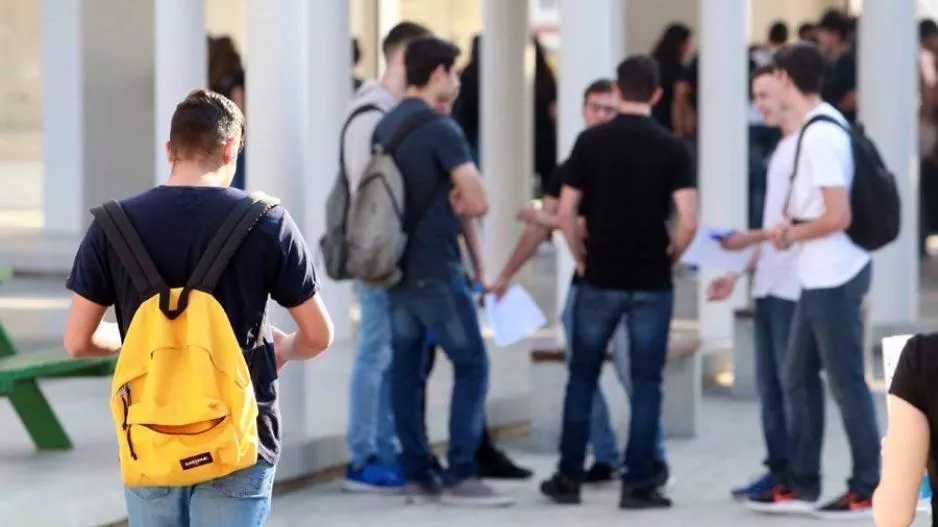 NEO κρούσμα κορωνοϊού σε σχολείο