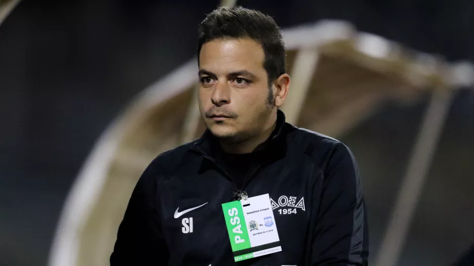 ΠΑΡΕΛΘΟΝ... μετά από μια οκταετία 