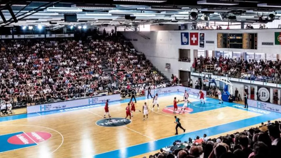 Ελβετία/Διακοπή μέχρι τις 30 Νοεμβρίου