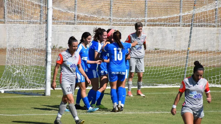 Με Swansea City οι Apollon Ladies