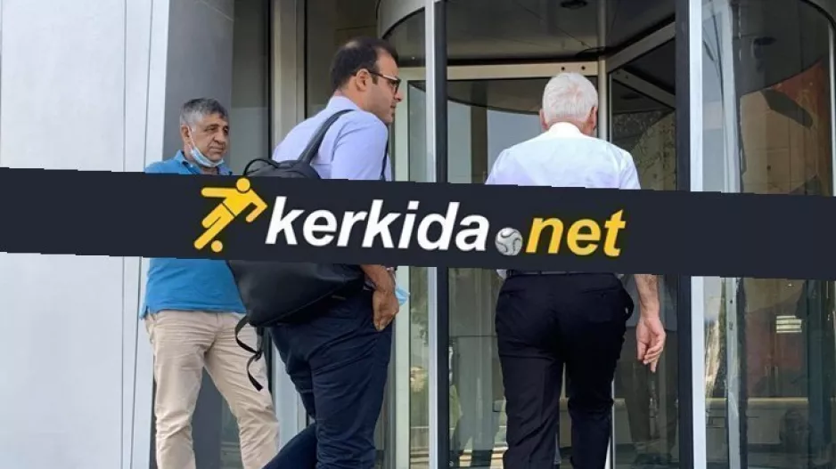  Ολοκληρώθηκε η συνάντηση Κούμα - Παπαχαραλάμπους