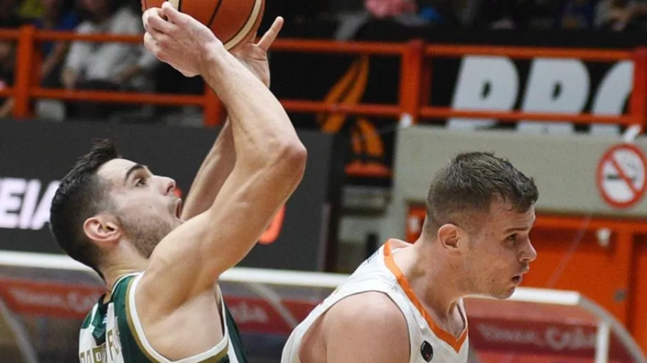 Αναβολή μετά τα νέα κρούσματα