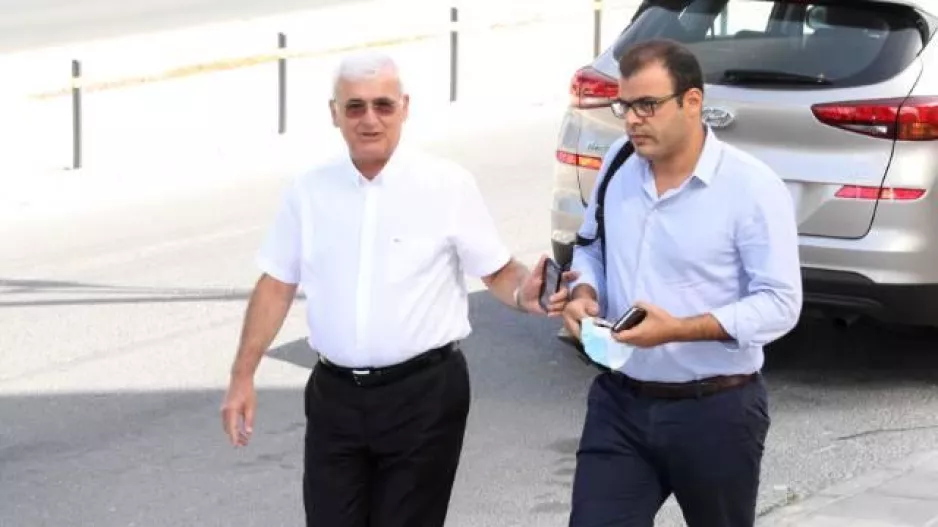 Όλοι οι ΚΟΚΚΙΝΟΙ...