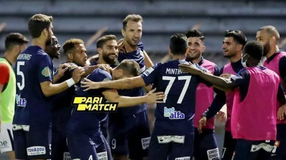 Ο Σαντίκ... καθάρισε για το τρίτο τρίποντο