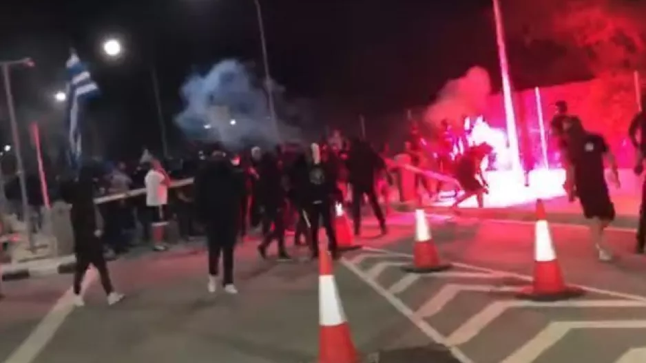 Ενώπιον δικαστηρίου οι συλληφθέντες για τα επεισόδια στο οδόφραγμα Δερύνειας