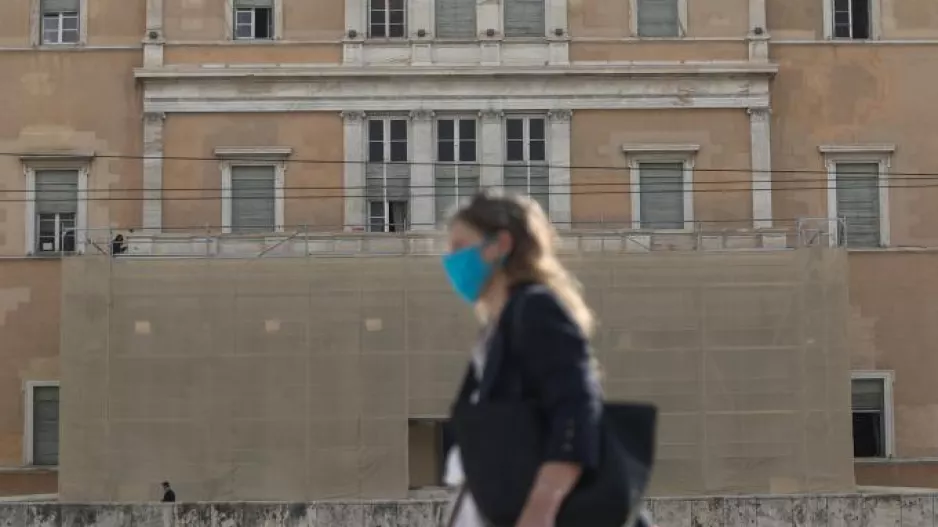 ΕΛΛΑΔΑ/Πάνω από 800 κρούσματα σήμερα!